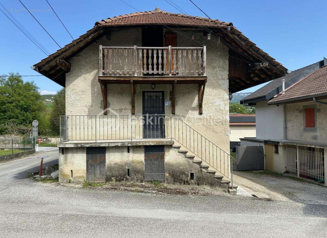 Maison à GRESY-SUR-AIX