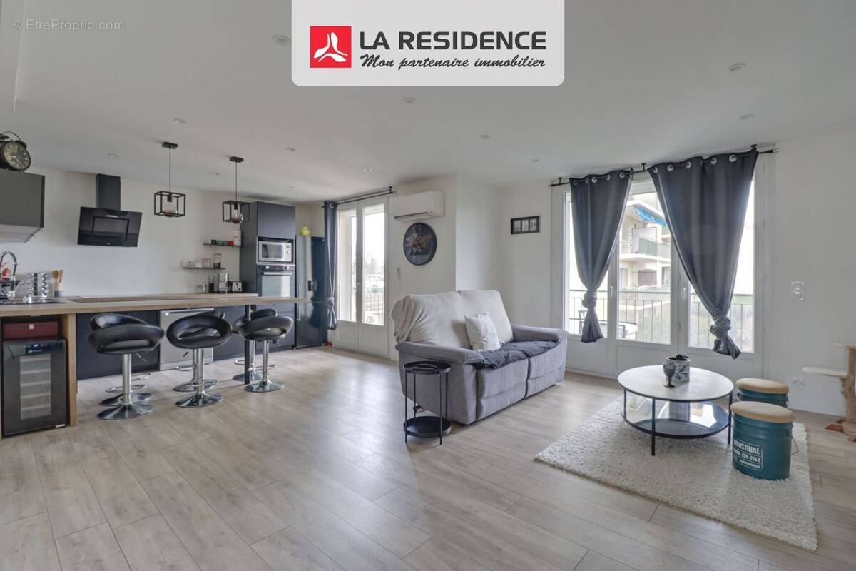 Appartement à FREJUS