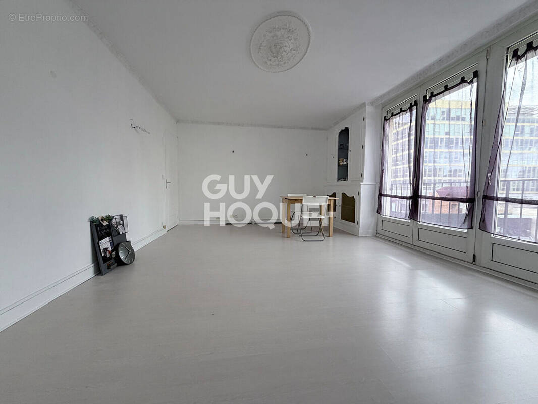 Appartement à MONTREUIL