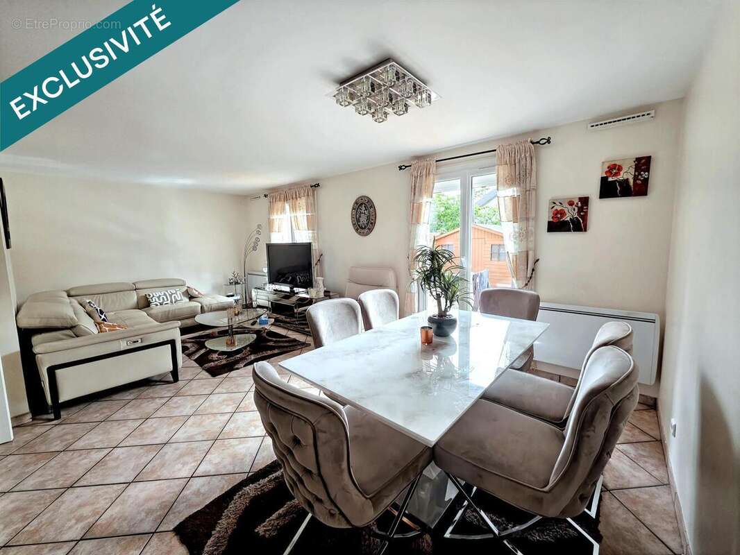 Photo 2 - Maison à CARRIERES-SOUS-POISSY