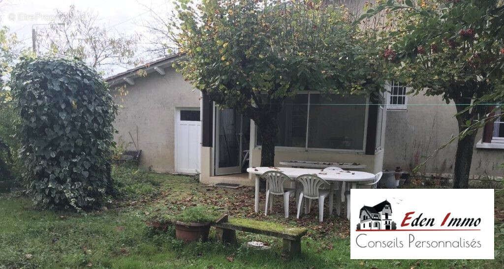 Maison à L&#039;ISLE-D&#039;ESPAGNAC