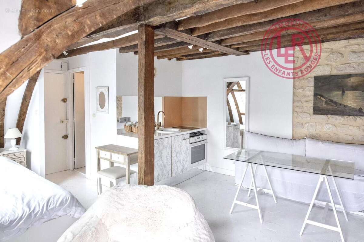 Appartement à PARIS-6E