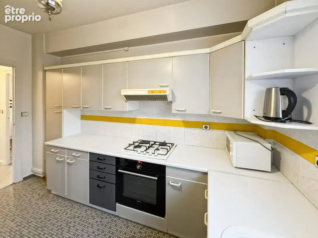 Appartement T4 lumineux 89 m² – Centre de Périgueux – Loggia – Ascenseur - photo 7