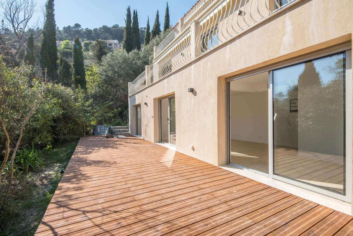 Maison à LA TURBIE