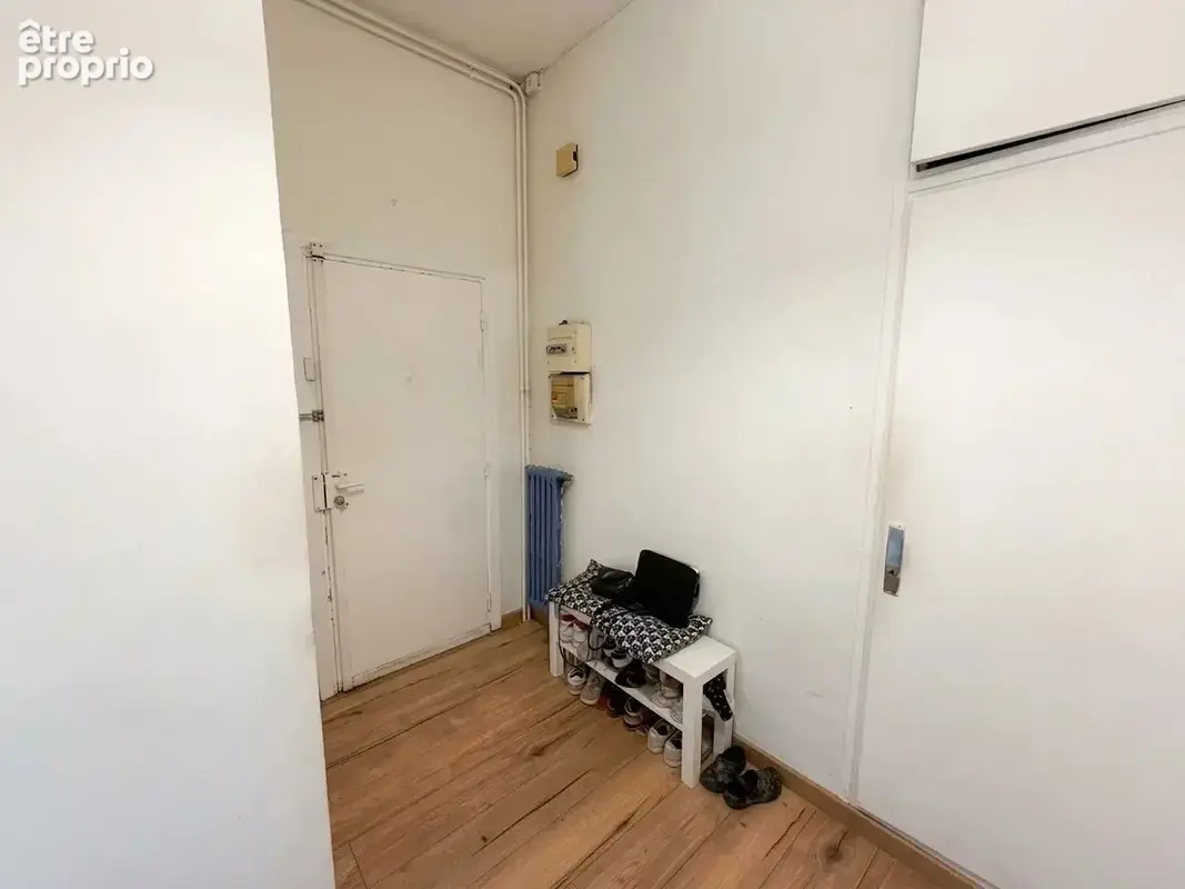 Grand studio de 47,28 m² en rez-de-chaussée - photo 3