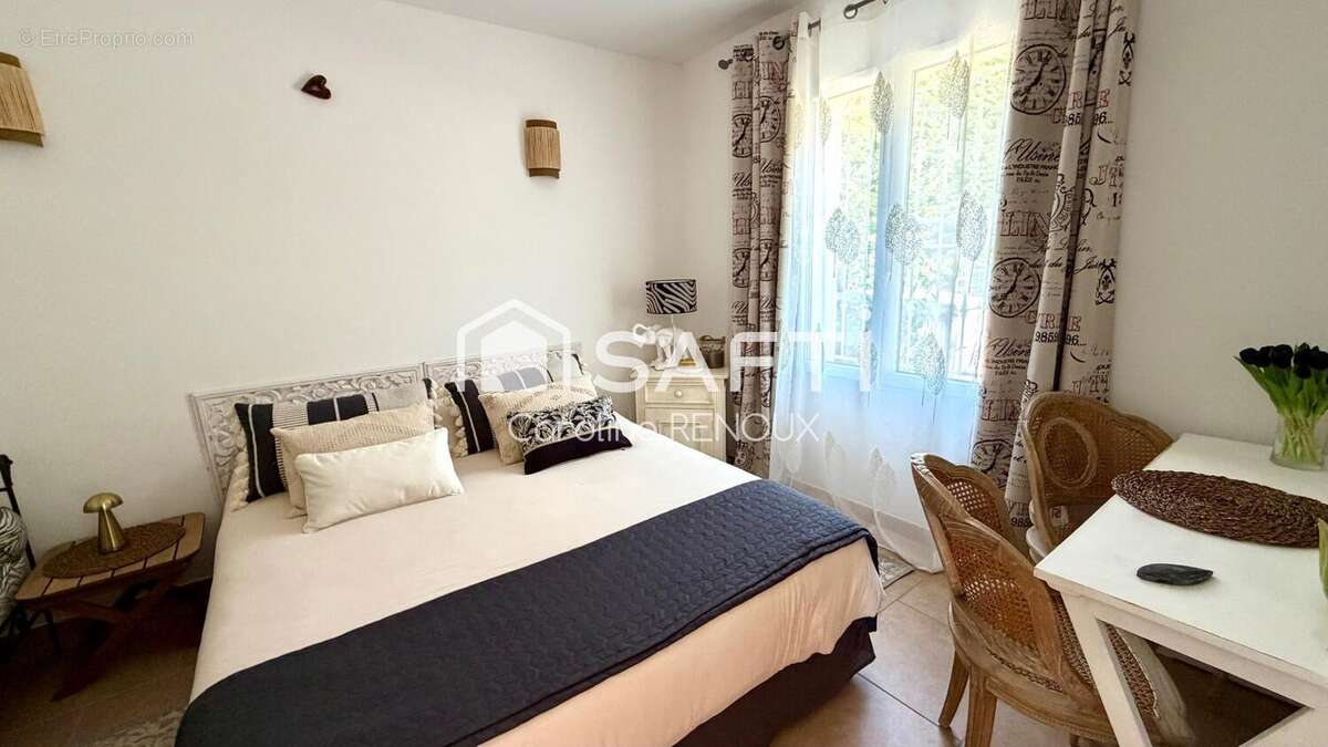 Maison 115 m² à Puyvert  - photo 7