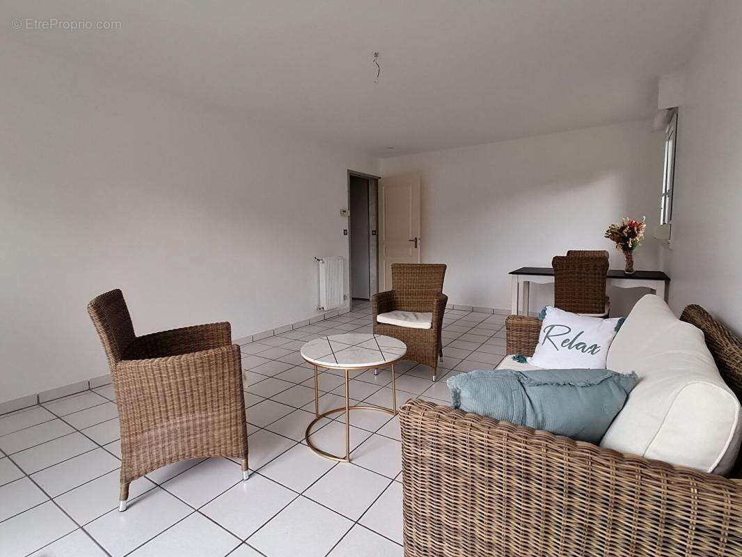 Appartement Ploermel 4 pièce(s) 71 m2 - photo 12