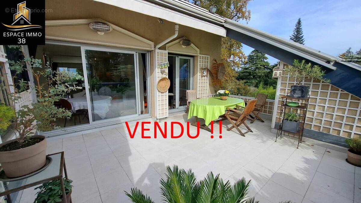 Appartement à MEYLAN