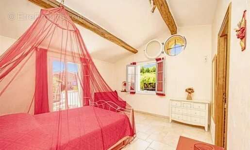 Maison à LE BAR-SUR-LOUP