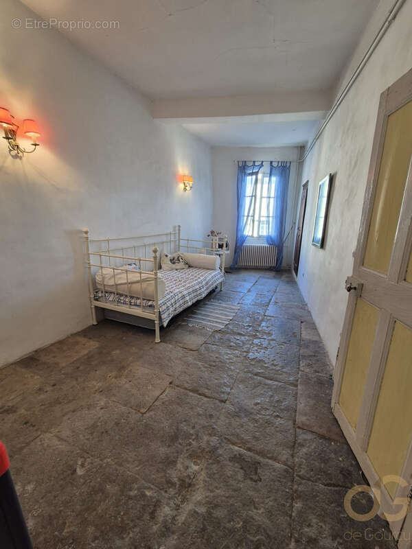 Maison à AIGUES-VIVES