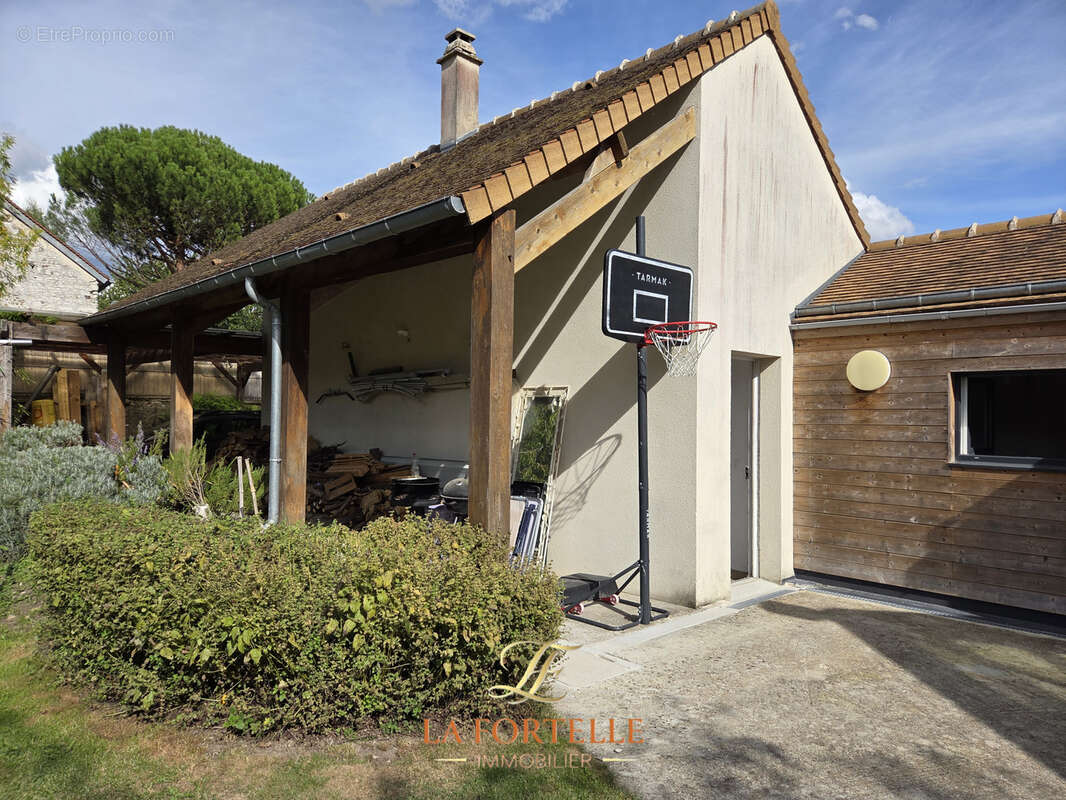 Maison à LONGNES
