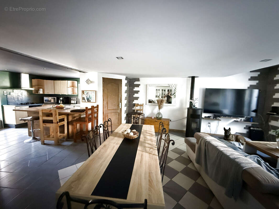 Maison à COLOMBIERS