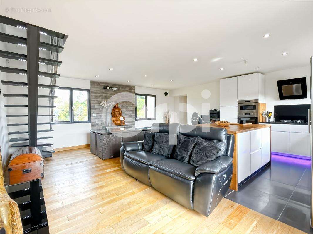 Maison à PACY-SUR-EURE