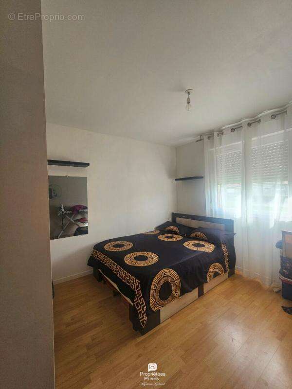 Maison à SAINT-CLAR-DE-RIVIERE