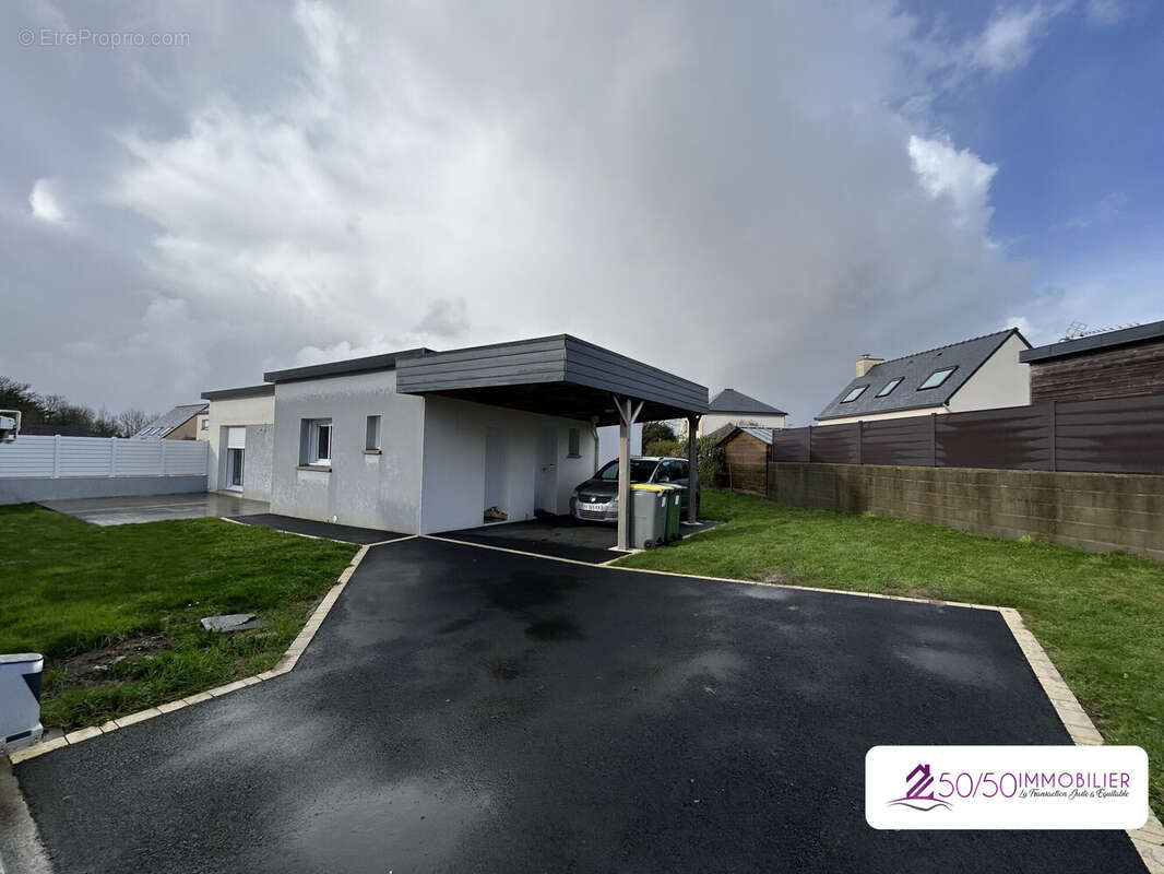 Maison à LANDIVISIAU