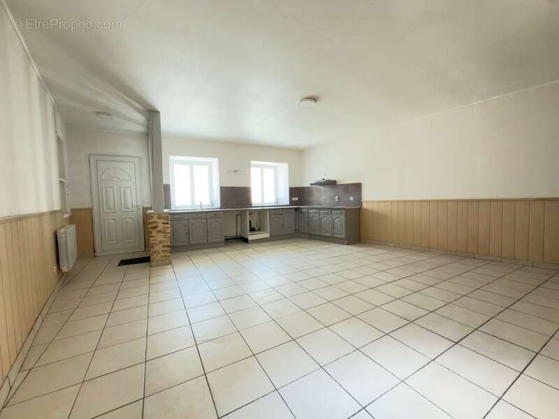 Maison 5 pièces, 105 m2 - photo 2