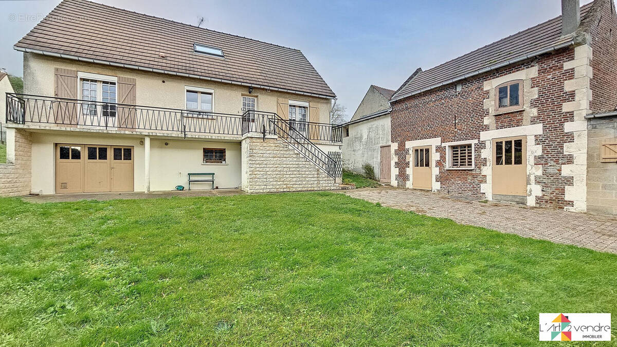 Maison à GRANDFRESNOY