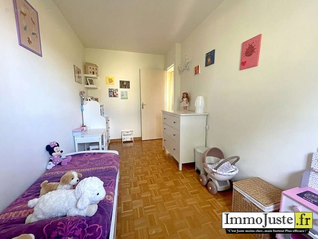 Chambre 2 - Maison à GUYANCOURT