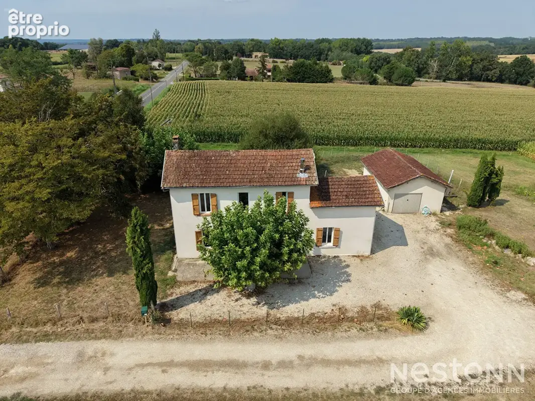 À vendre Maison de 128 m² avec terrain de 1 966m² et garage à Sainte-Maure-de-Peyriac - photo 13