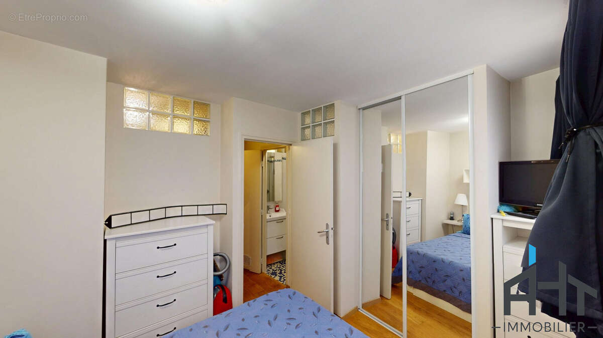 Appartement à PARIS-12E