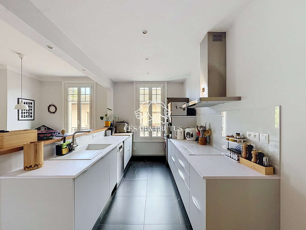 Appartement à LYON-5E