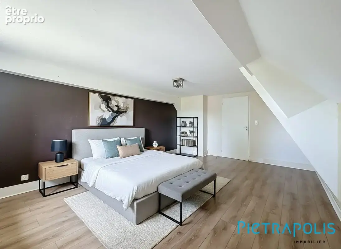 Appartement 139 m² à Gex  - photo 9