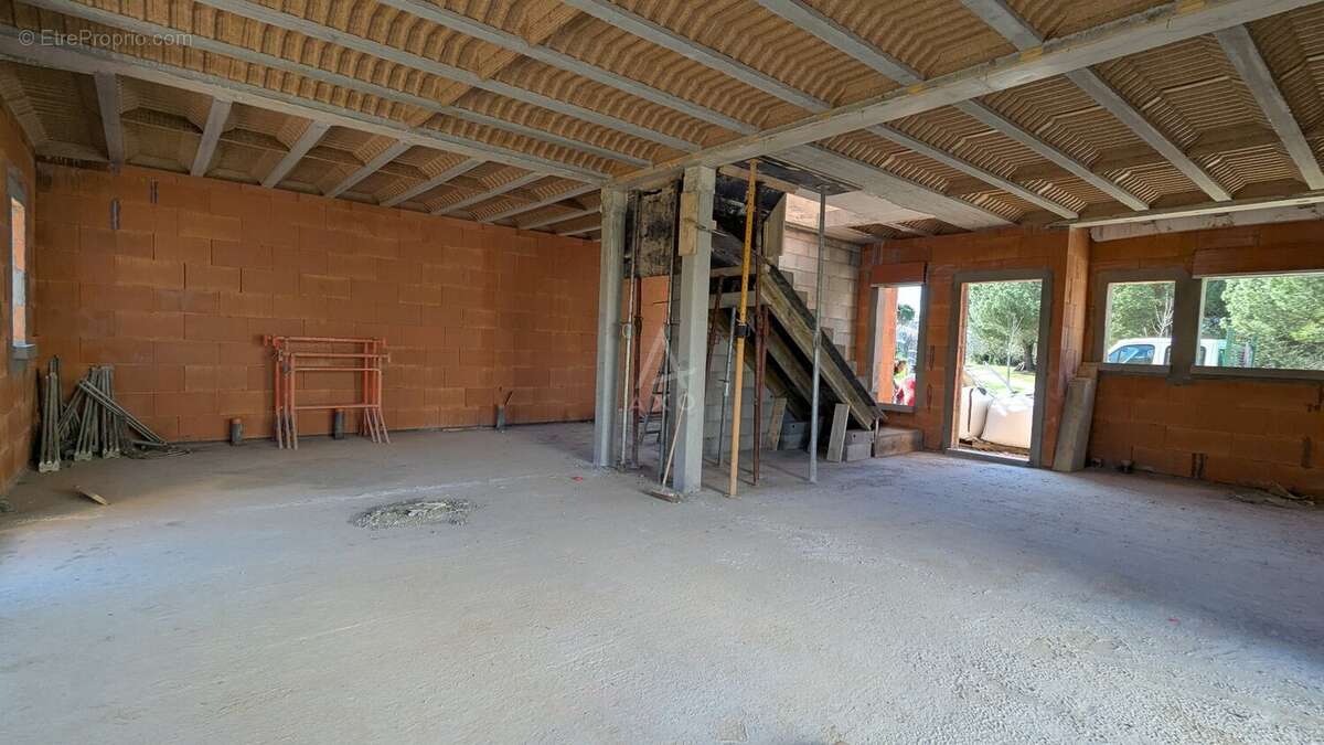 Maison à SAINT-GENIES-BELLEVUE