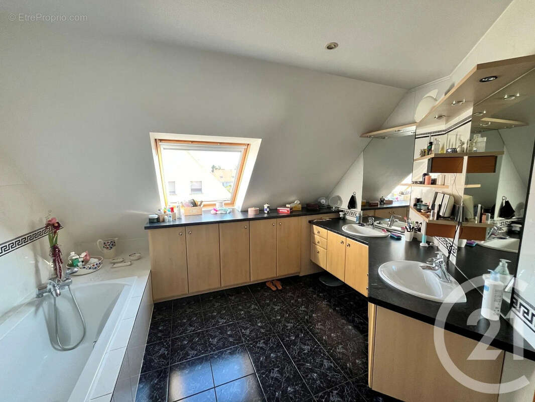 Maison 190 m² à Brumath  - photo 10