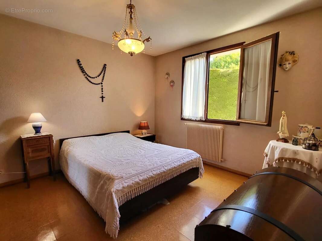 Maison à AZAY-LE-RIDEAU