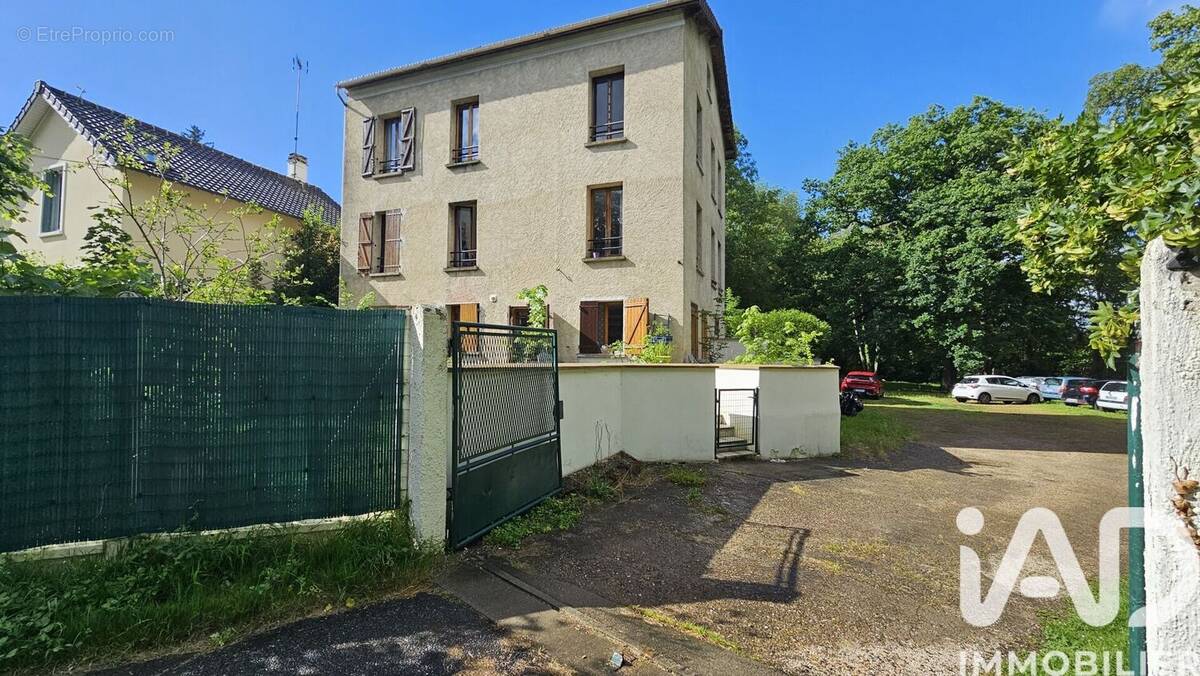 Photo 1 - Appartement à VALMONDOIS