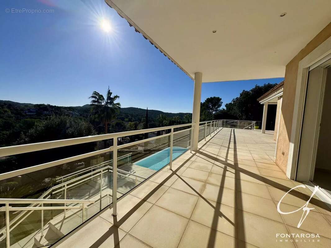 Maison à SAINT-RAPHAEL