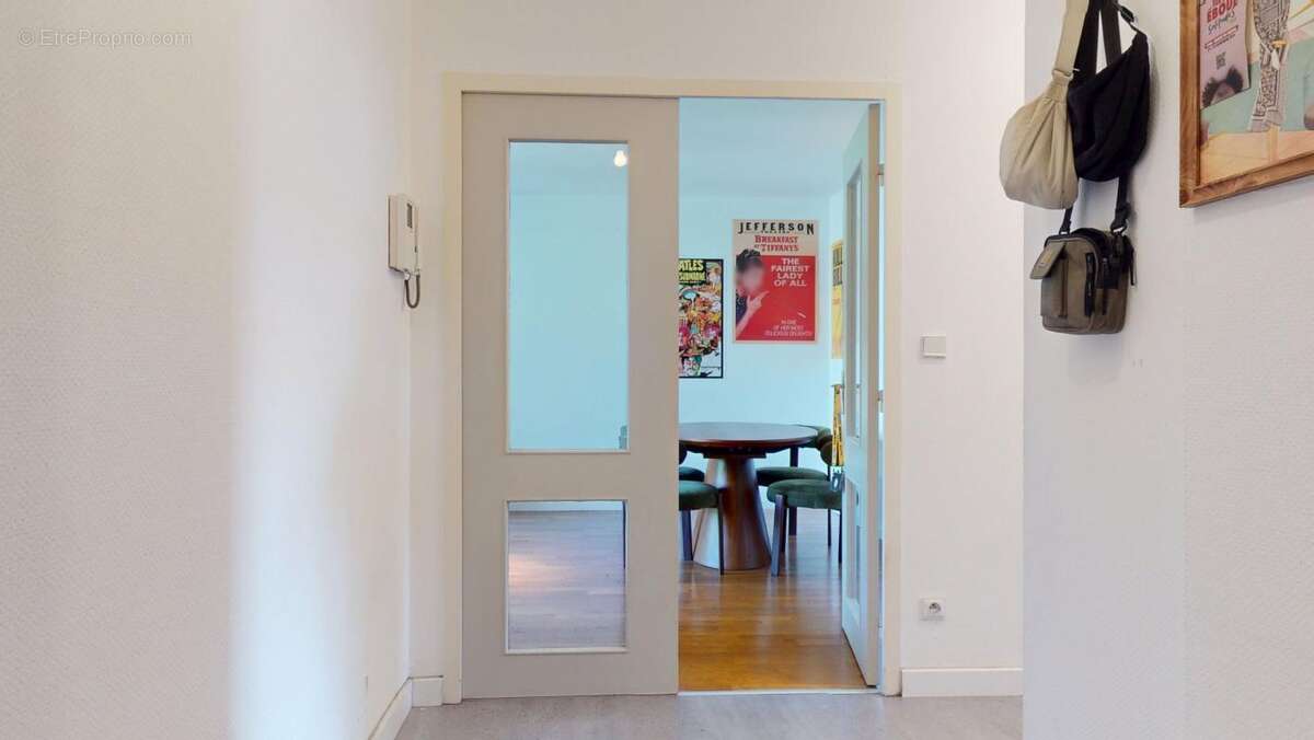 À vendre – Superbe T2 avec terrasse, garage et cave – Lyon 3e, Rue Louise - photo 6