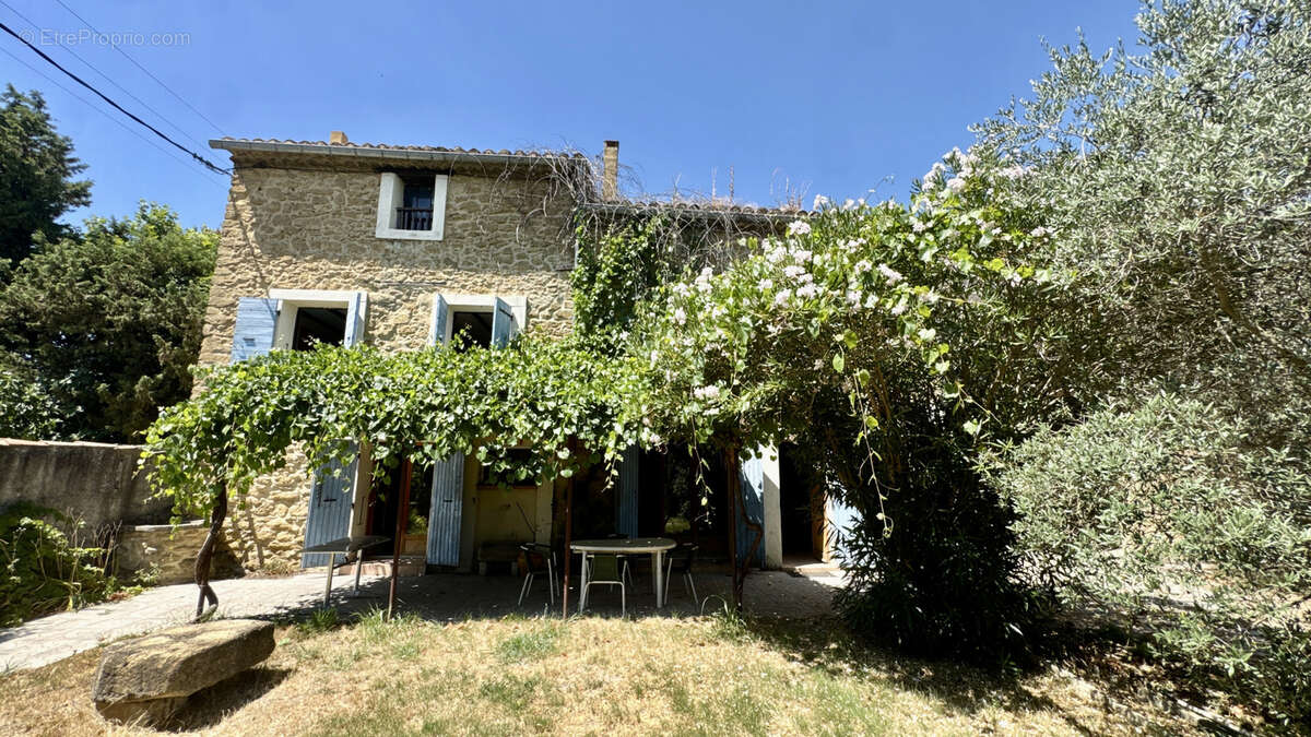 Maison à BEDARRIDES