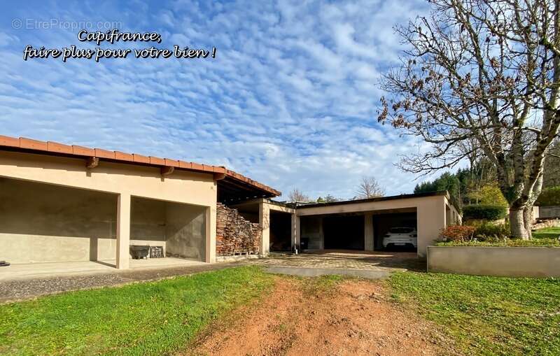 Maison à BELMONT-DE-LA-LOIRE