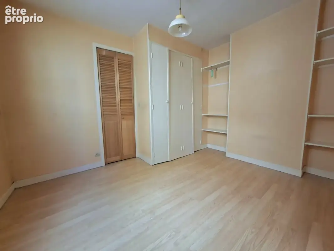 Appartement à raffraîchir - 47.95 m2 - photo 5