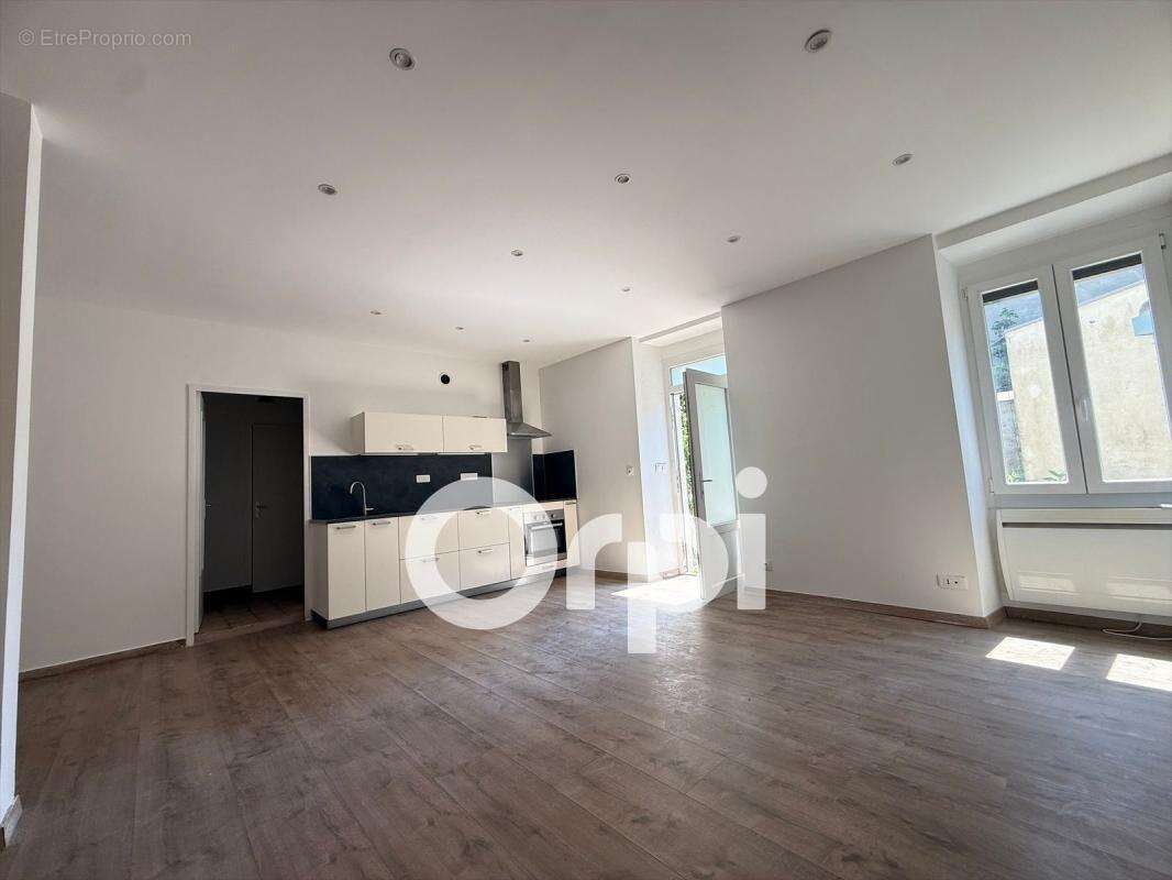 Appartement à VILLARD-BONNOT