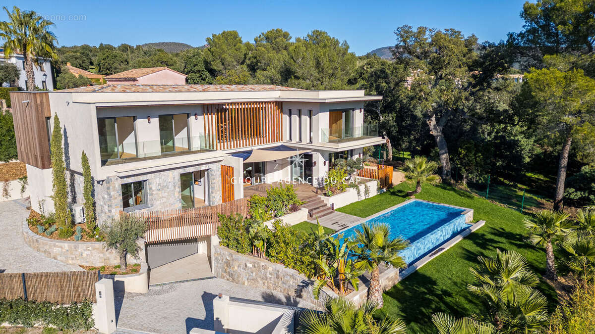 Maison à SAINT-RAPHAEL