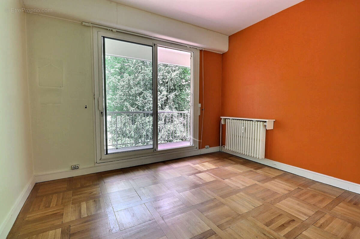 Appartement Le Mesnil Le Roi 4 pièce(s) 122.75 m2 - photo 10
