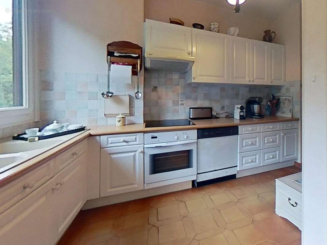 Appartement à VAUX-LE-PENIL