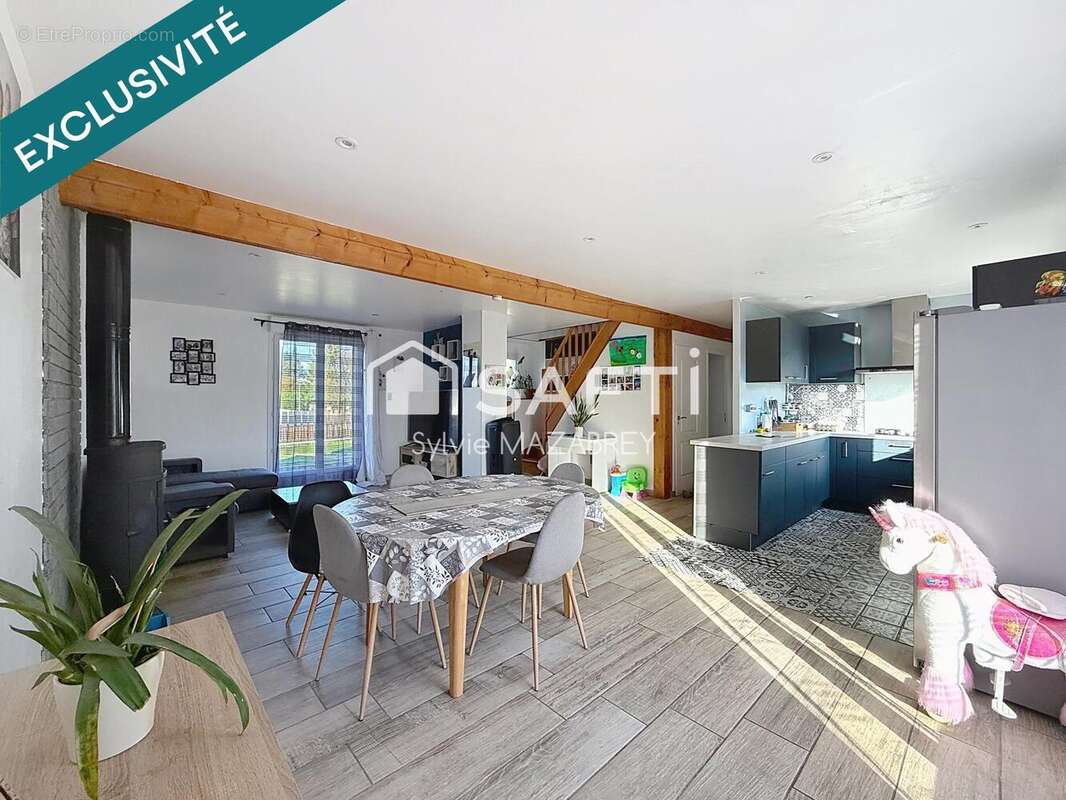 Photo 6 - Maison à VILLENEUVE-LA-GUYARD