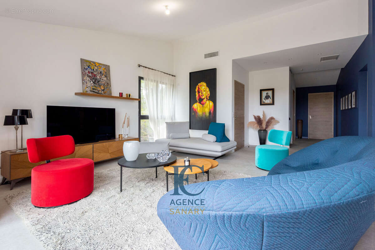 Appartement à SANARY-SUR-MER