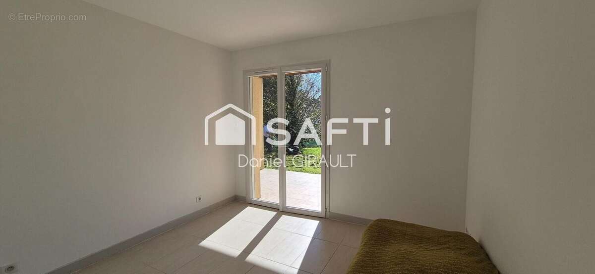 Photo 9 - Maison à LA CLISSE