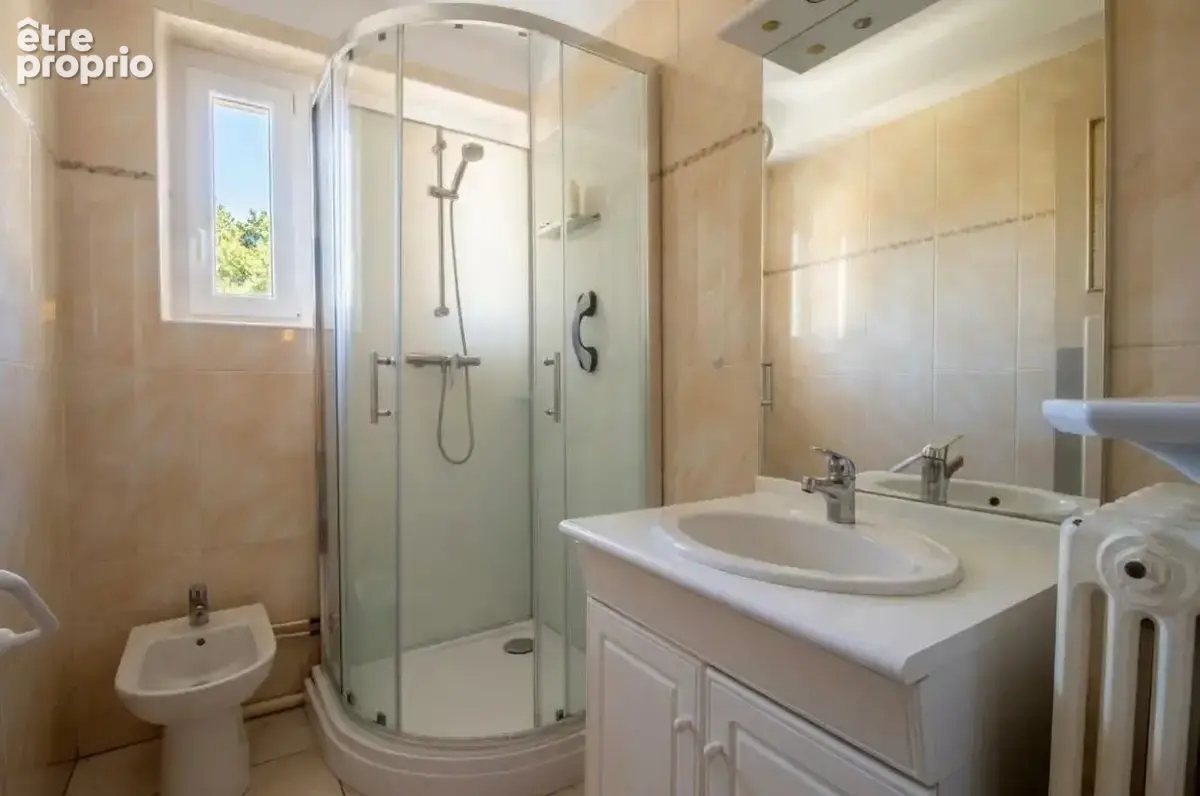 Appartement À Vendre - photo 6