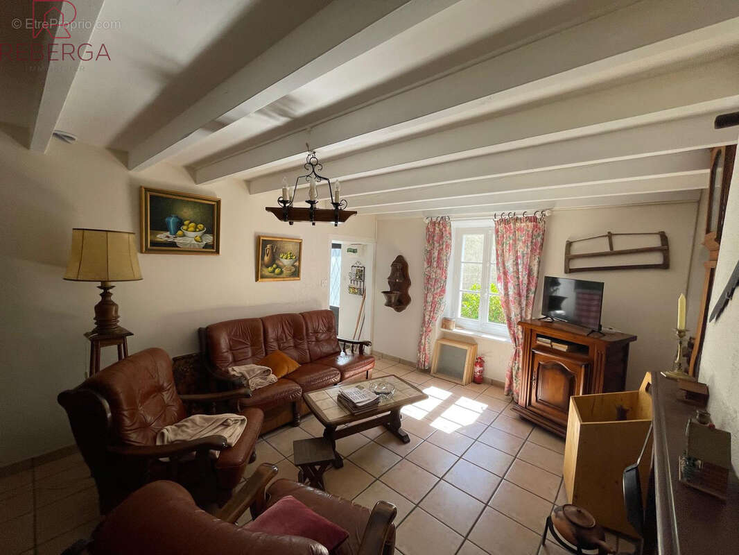 Maison à PRADELLES-CABARDES