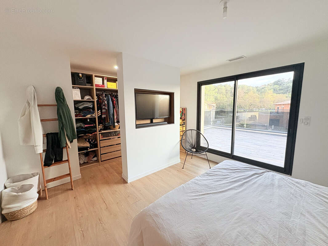 Maison à CASTELNAU-LE-LEZ