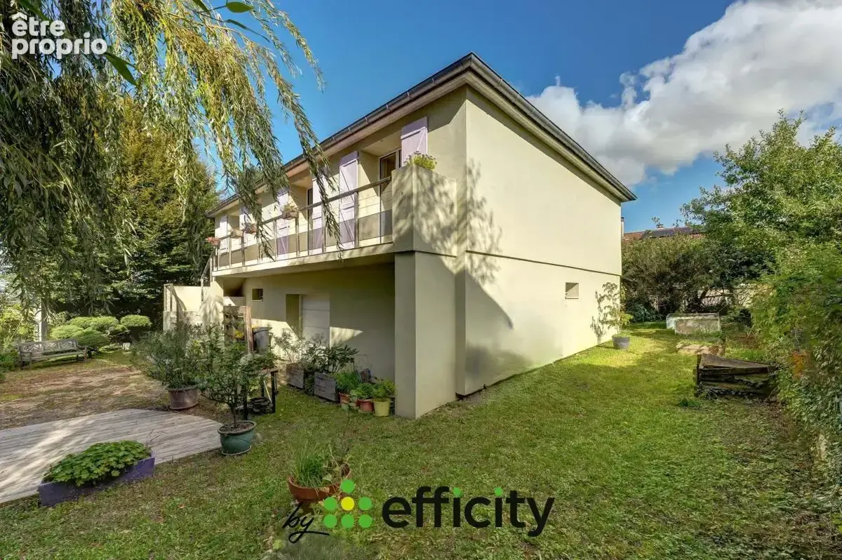 Maison 5 pièces 128 m² à vendre à Saint-Priest (69800) - photo 16