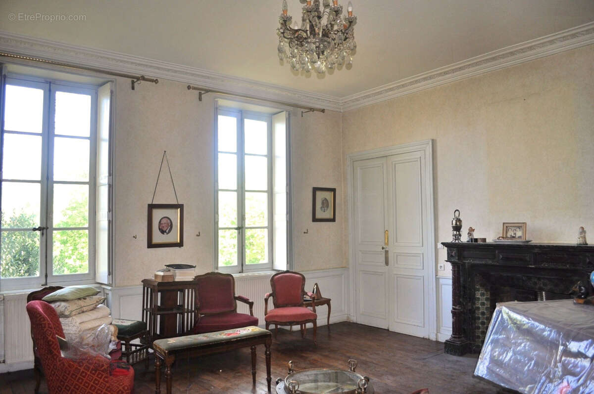 Maison à BRESSOLLES