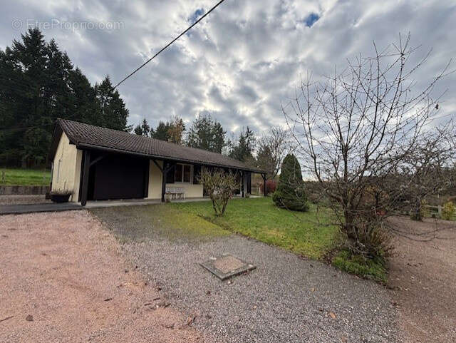 Maison à SAINT-EMILAND