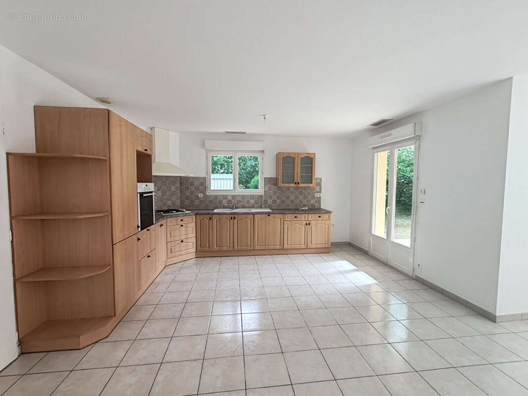 Maison Monteils, proche des commerces - photo 2
