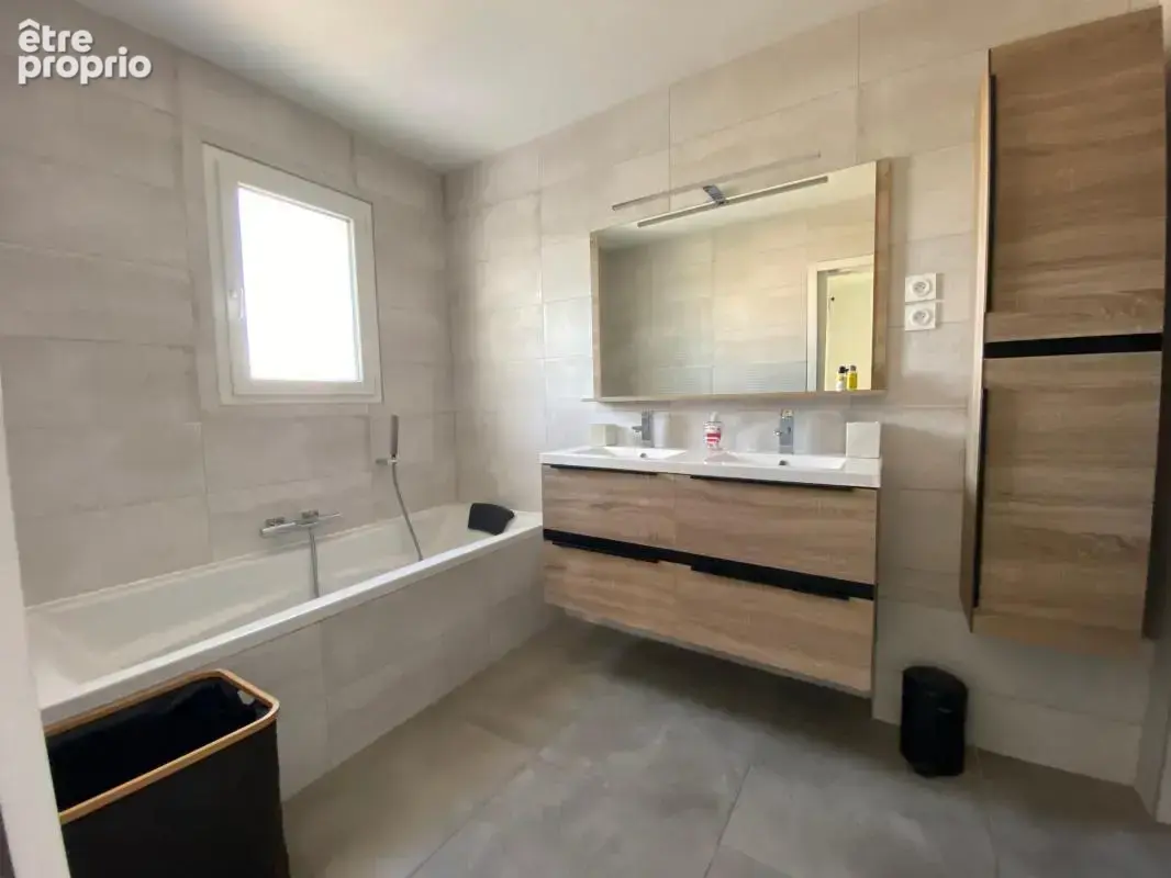 Maison  6 pièce(s) - photo 12